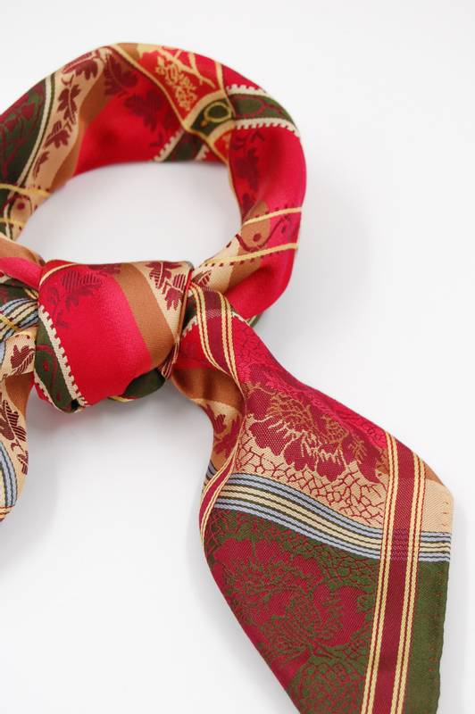 Silkeskjerf Eufemia 47