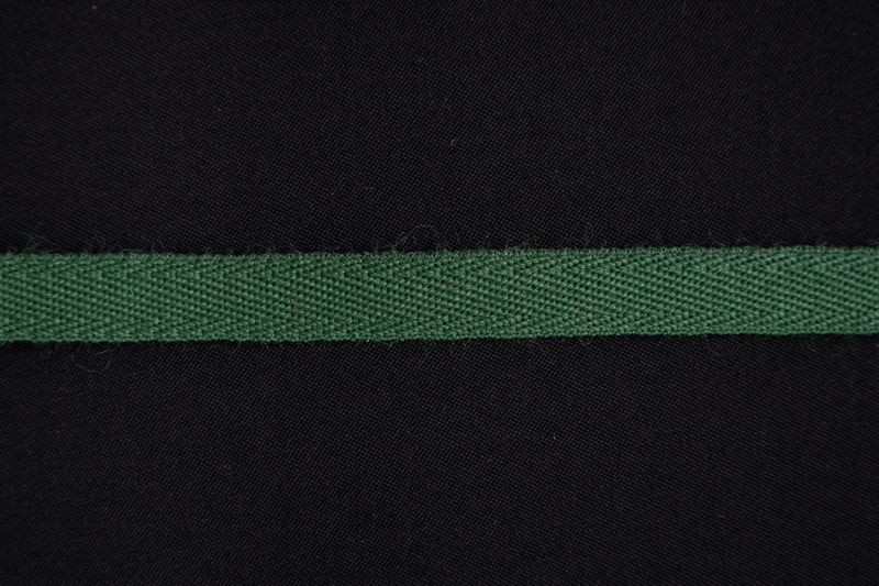 Kvare/kypert diagonalbånd 15 mm grønn 588