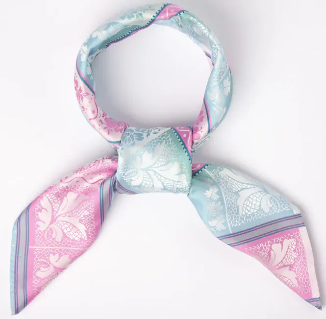 Hovedbilde Silkeskjerf Lise 9